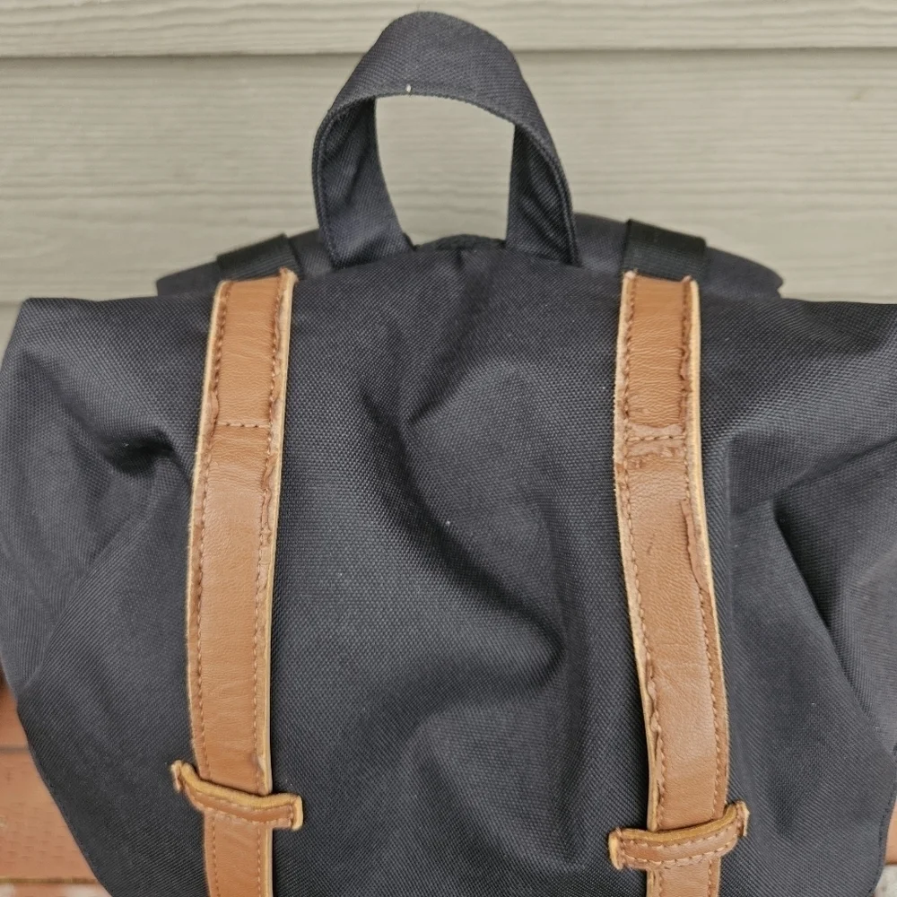 Herschel Little America Backpack Mid-Volume 21L Black Striped Laptop Bag Pack